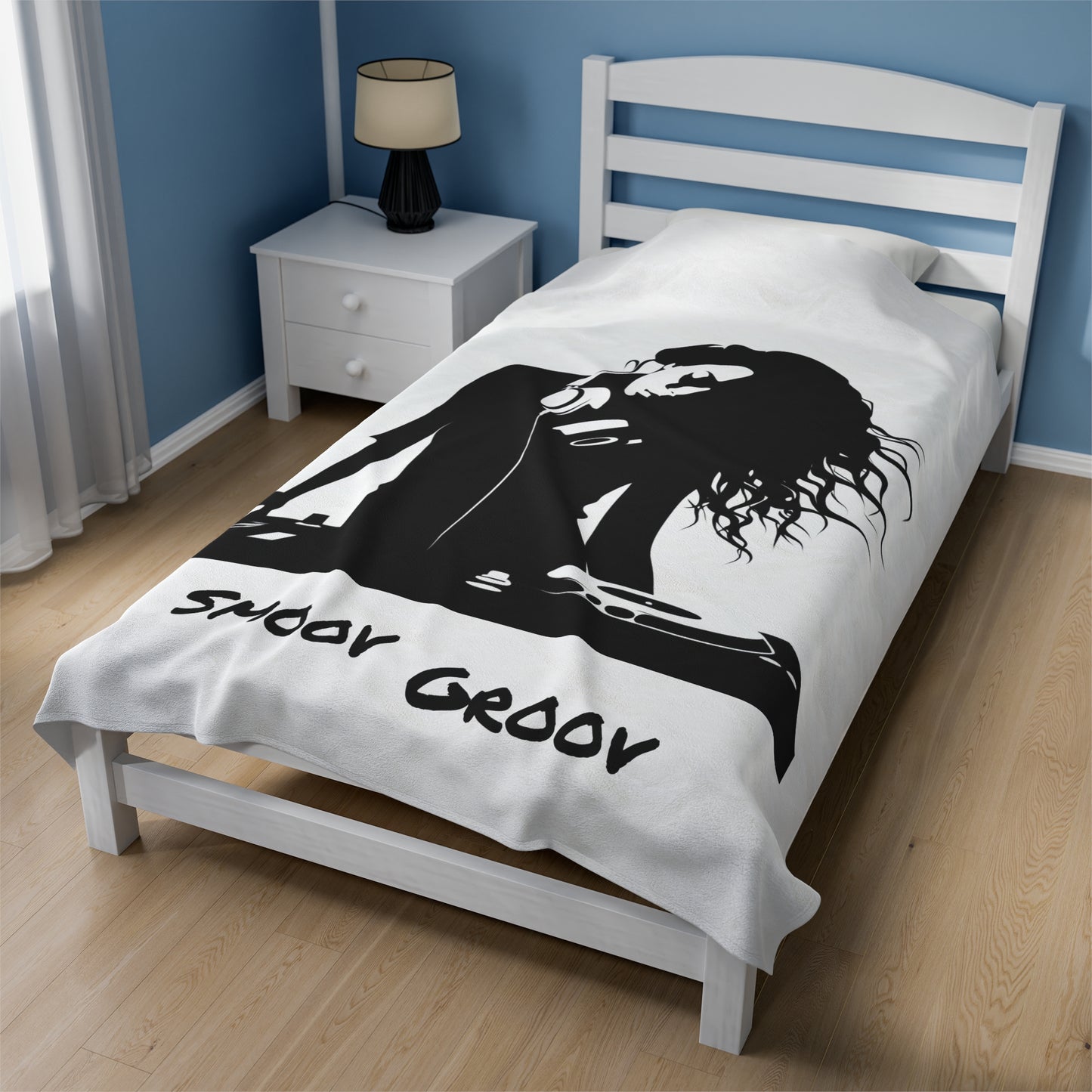 Smoov Velveteen Plush Blanket